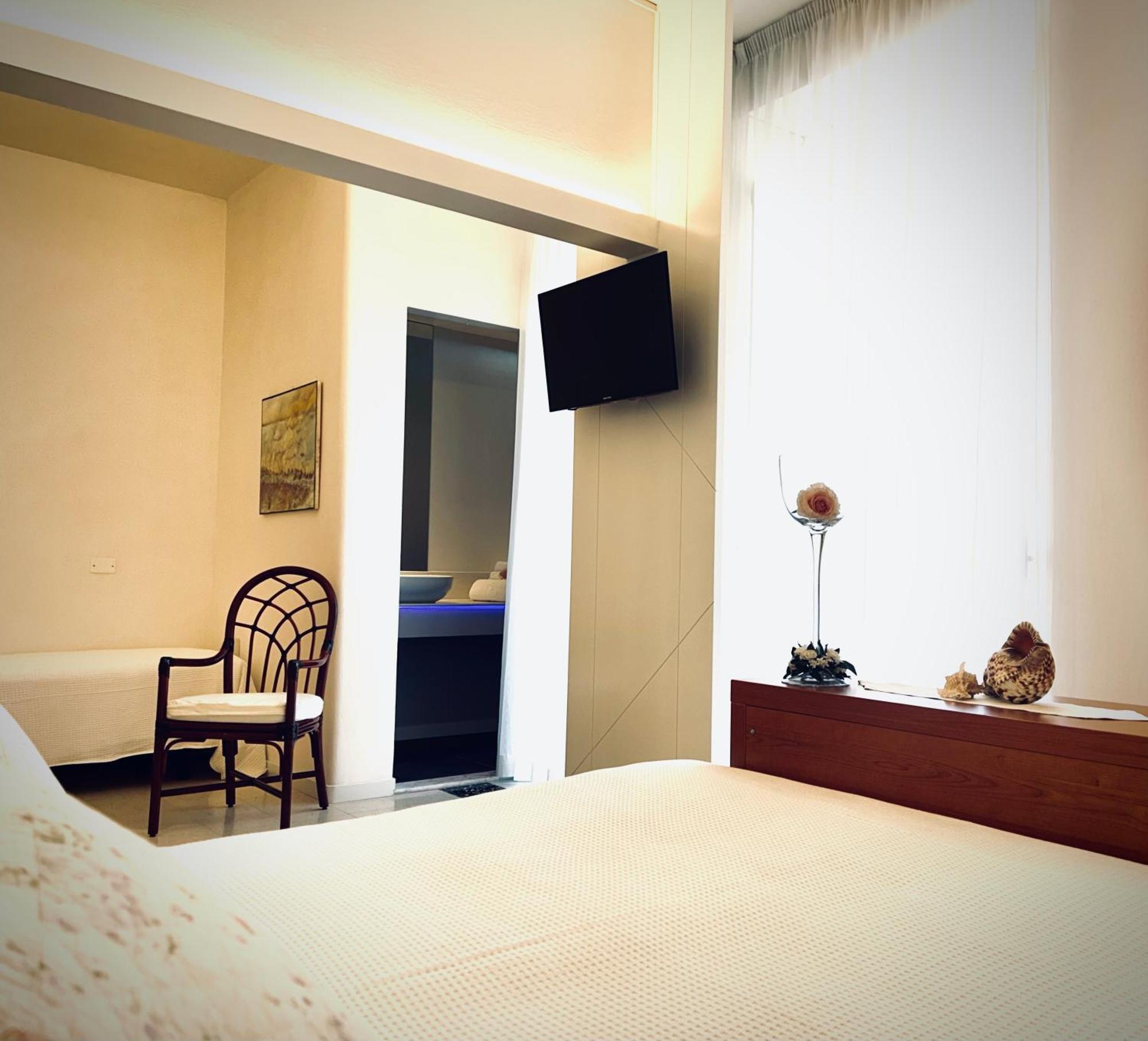 Hotel Pinocchio Cattolica Zewnętrze zdjęcie