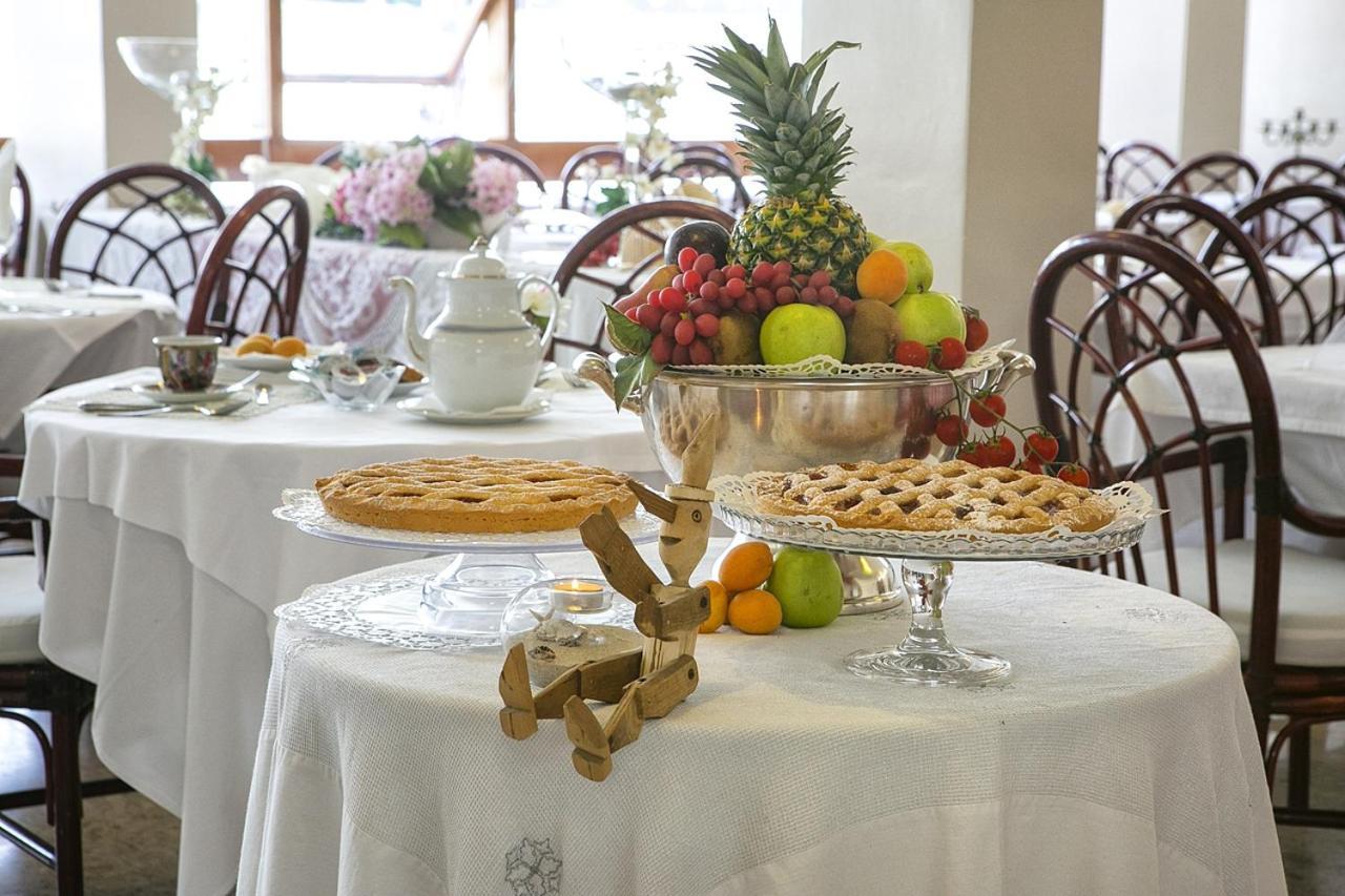 Hotel Pinocchio Cattolica Zewnętrze zdjęcie