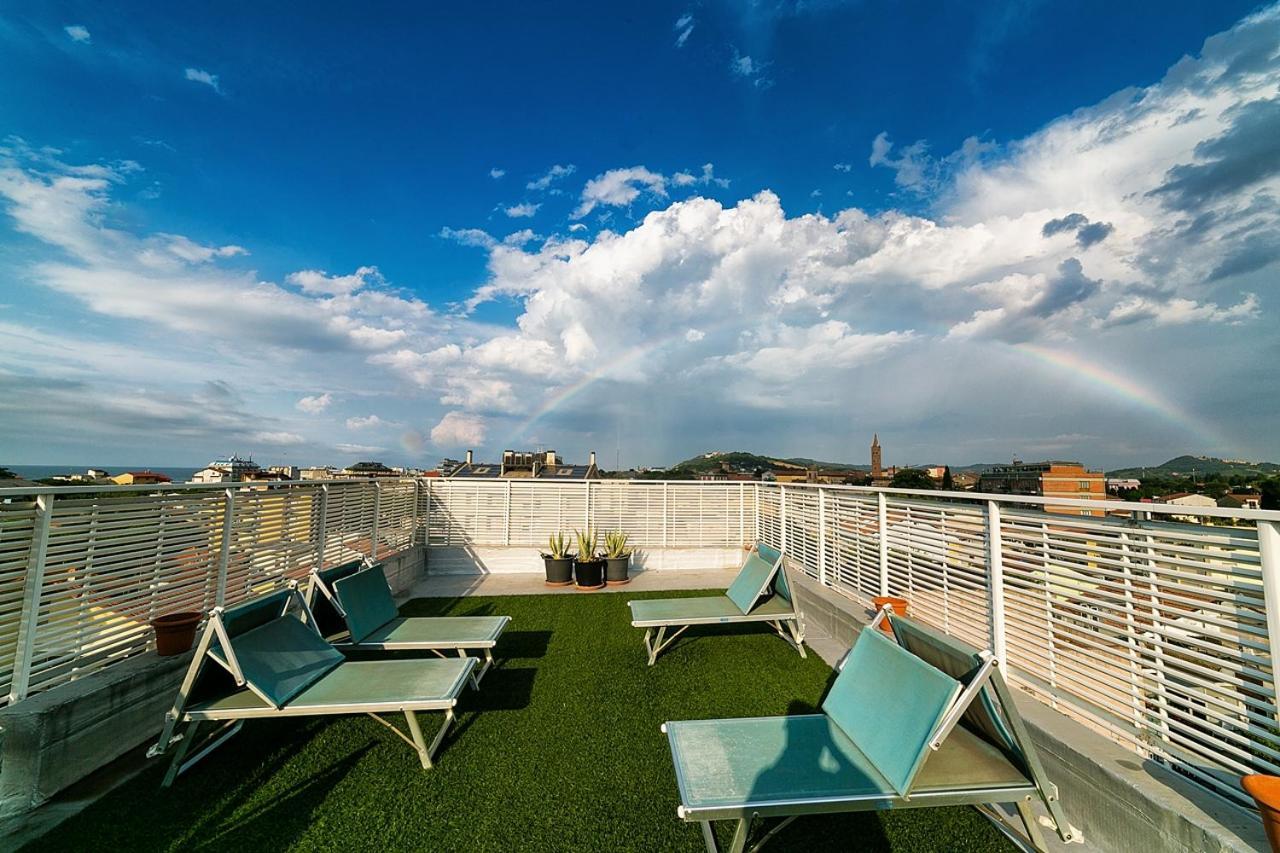 Hotel Pinocchio Cattolica Zewnętrze zdjęcie